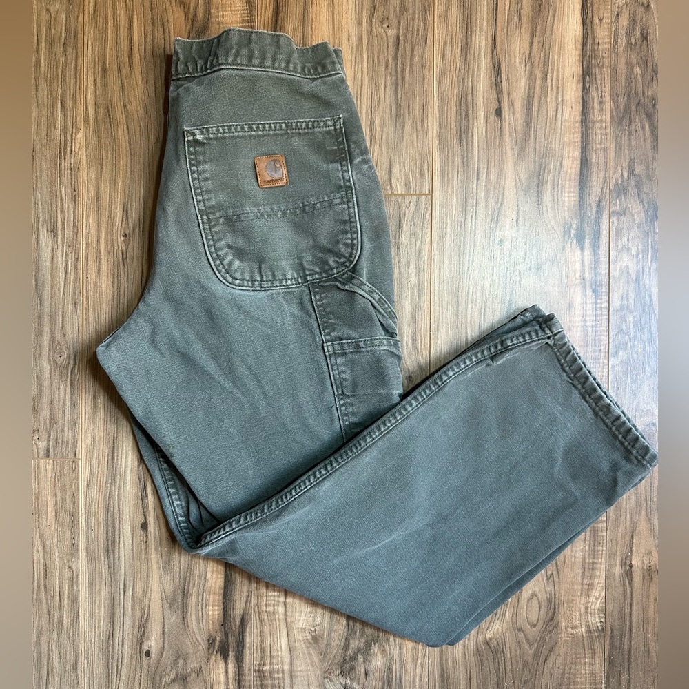 Carhartt Loose Fit washed duck utility work pant